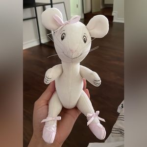 Angelina Ballerina
